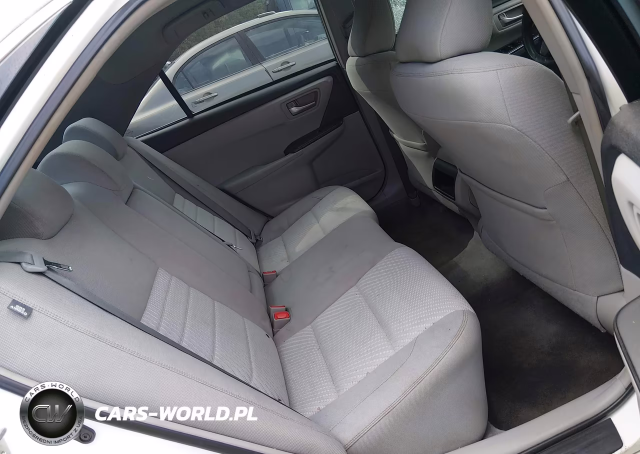 2016 Toyota Camry Le VIN:4T1BF1FK4GU581278 - 8