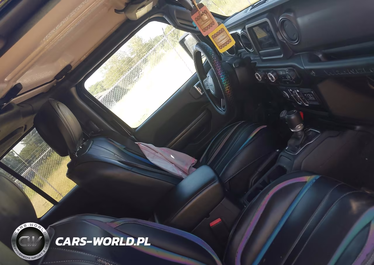 2021 Jeep Wrangler Unlimited Willys 4X4 VIN:1C4HJXDN6MW546450 - 5