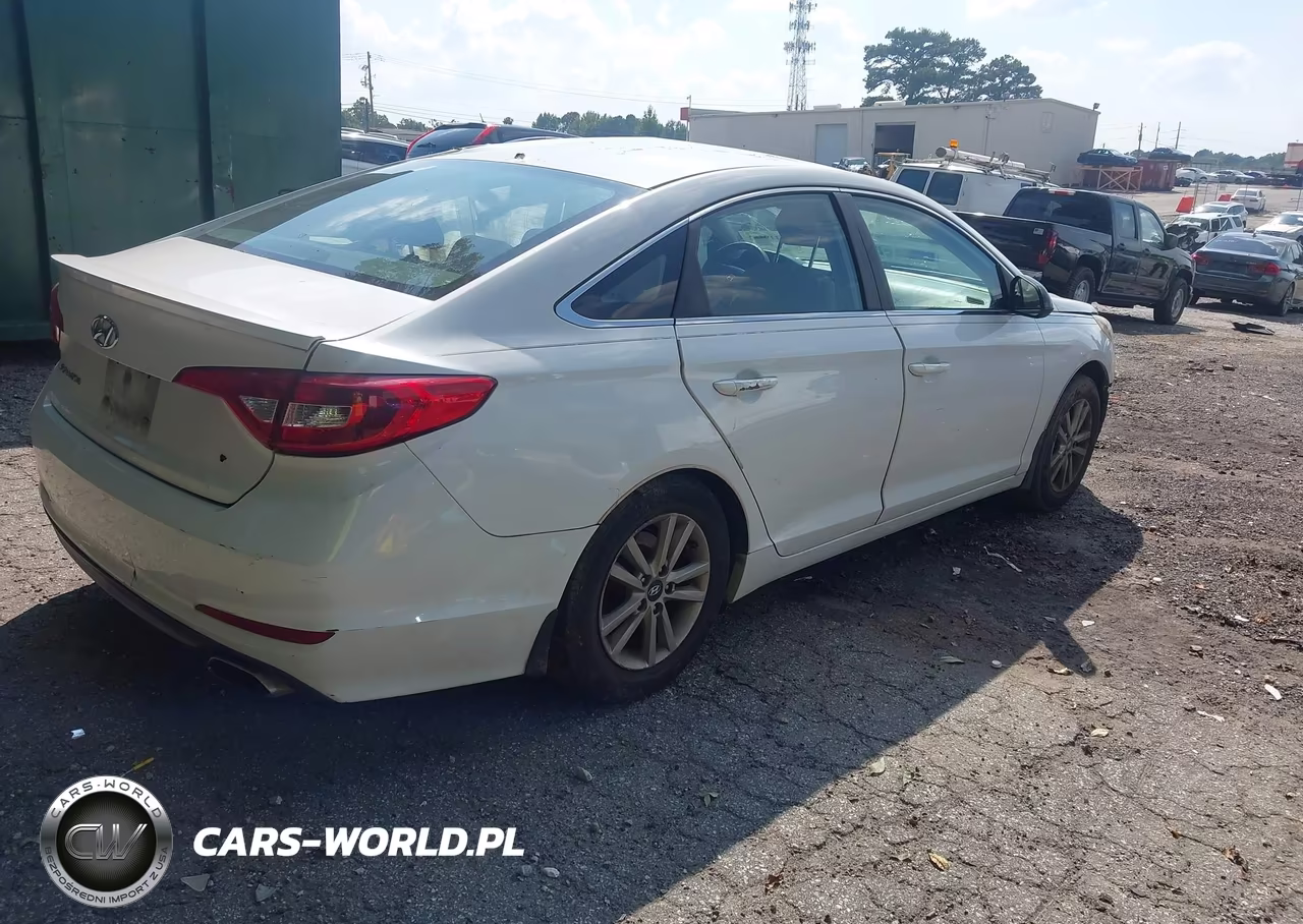 2015 Hyundai Sonata Se VIN:5NPE24AFXFH212992 - 4