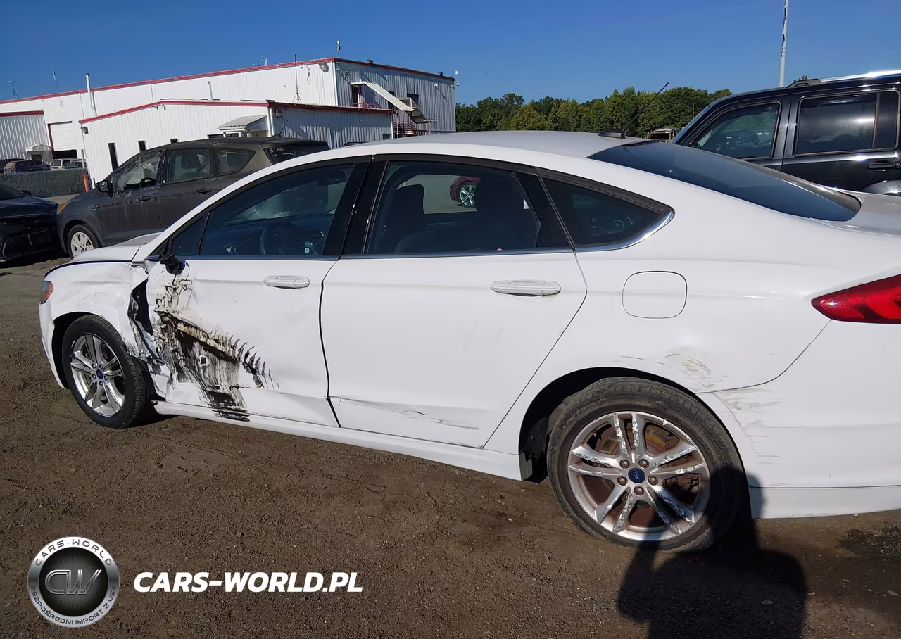 2018 Ford Fusion Hybrid Se VIN:3FA6P0LU9JR124361 - 6