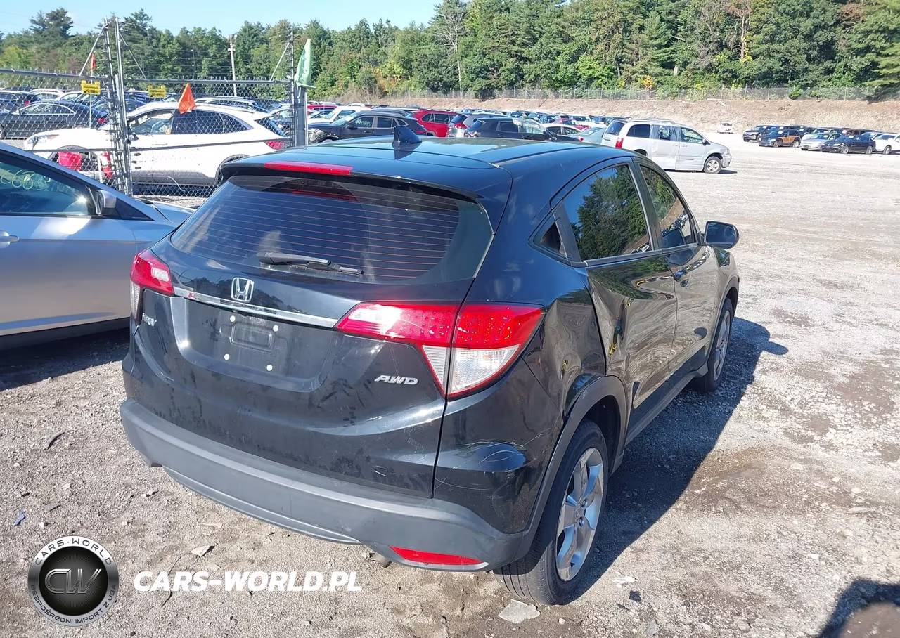 2019 Honda Hr-V Lx VIN:3CZRU6H3XKG707502 - 4