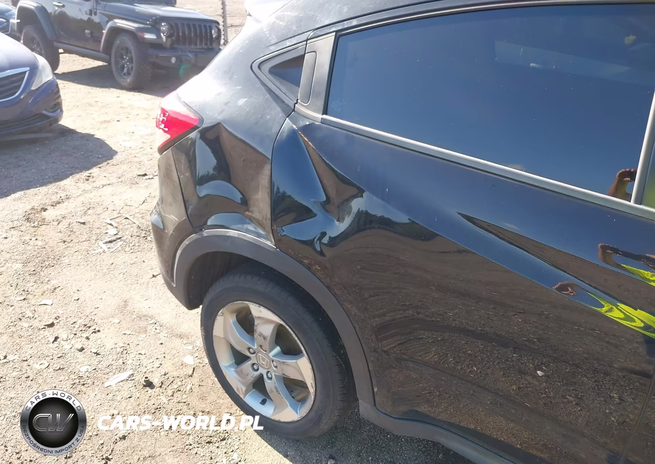 2019 Honda Hr-V Lx VIN:3CZRU6H3XKG707502 - 6