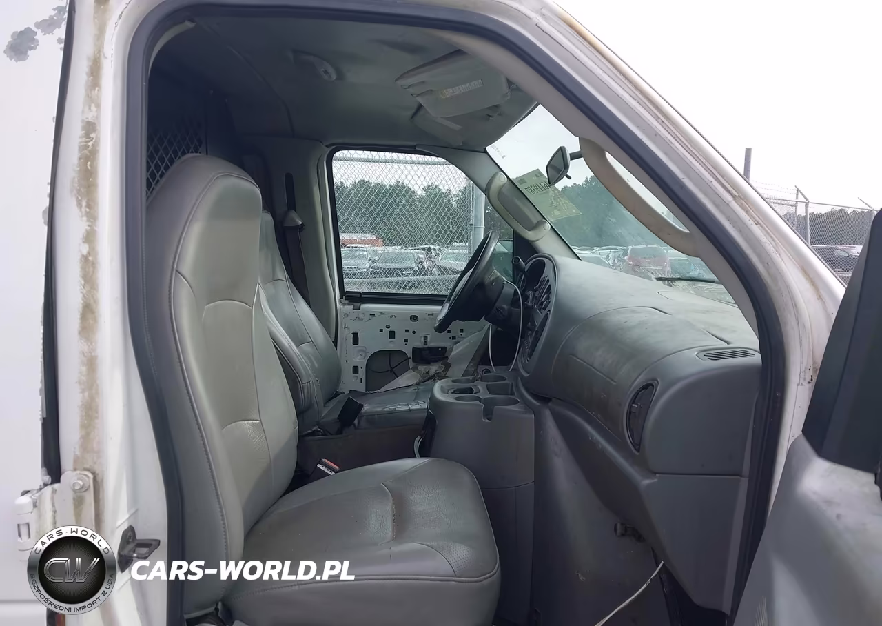 2005 Ford E-150 Commercial-Recreational VIN:1FTRE14W25HA07585 - 5