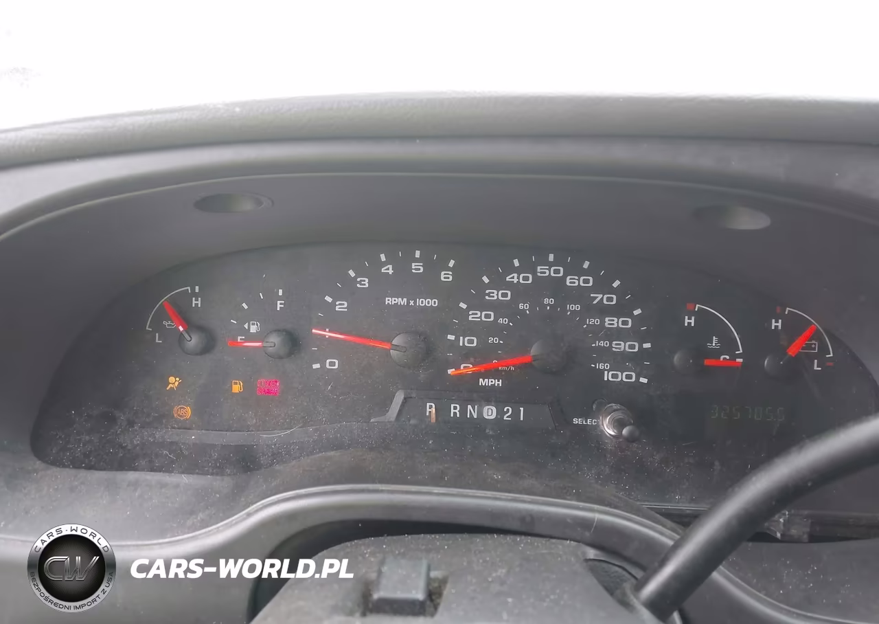2005 Ford E-150 Commercial-Recreational VIN:1FTRE14W25HA07585 - 7