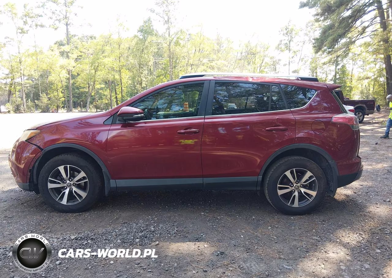 2018 Toyota Rav4 Xle VIN:JTMWFREV8JD115764 - 14