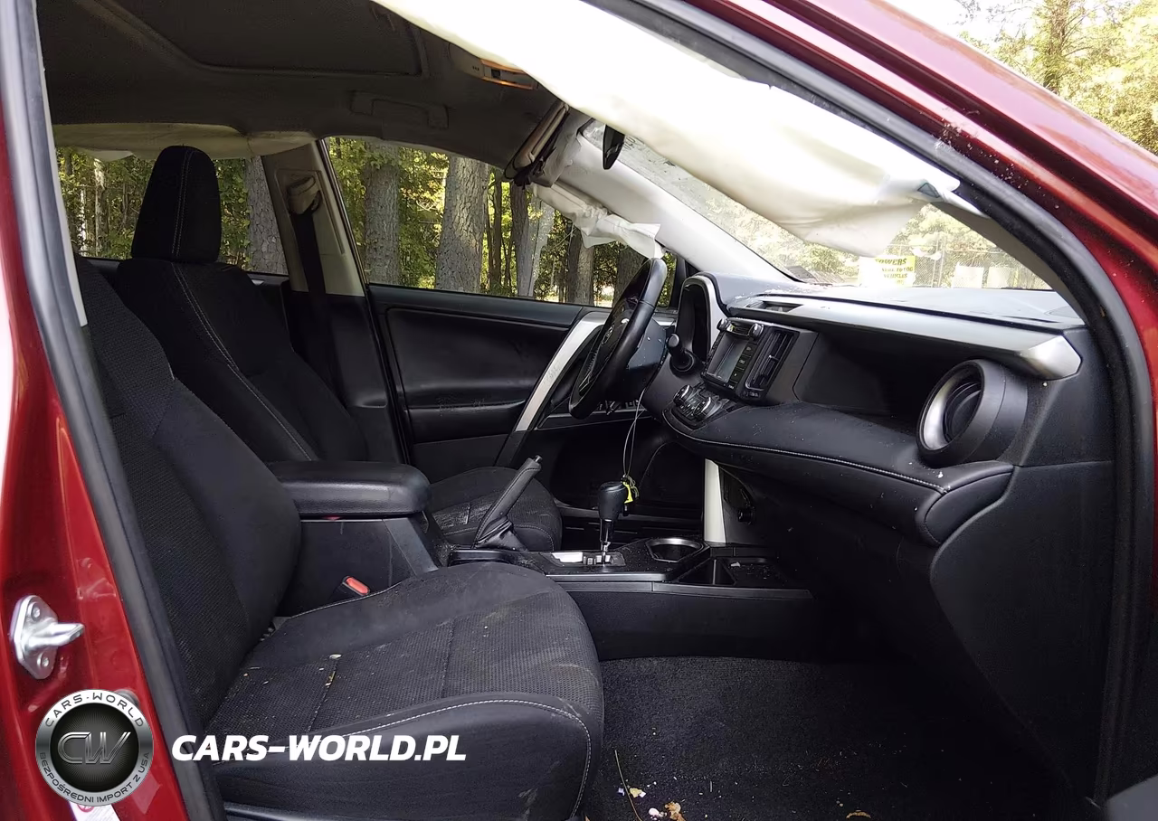 2018 Toyota Rav4 Xle VIN:JTMWFREV8JD115764 - 5