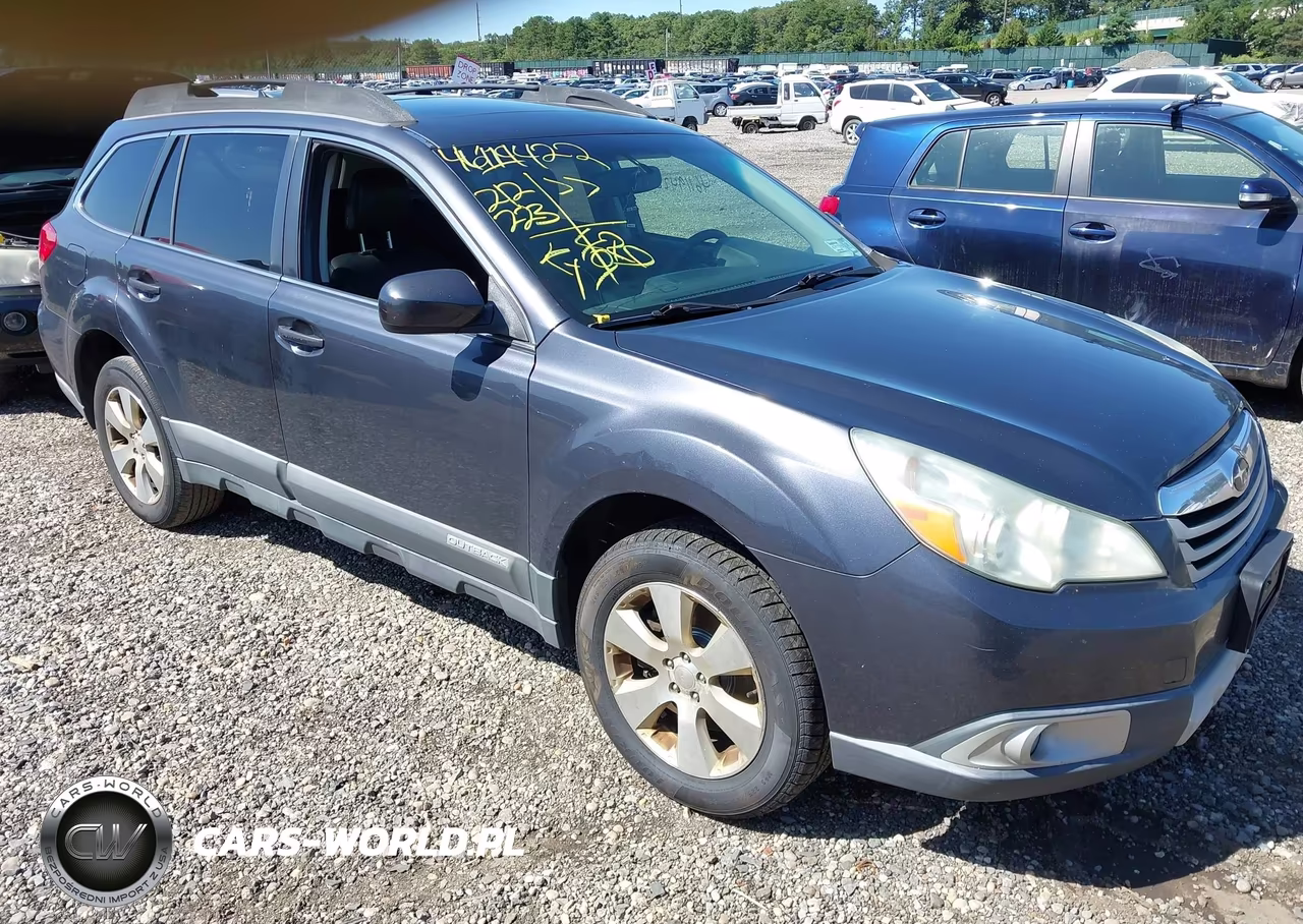 2011 Subaru Outback 3.6R Limited – zdjęcie 1 z 12