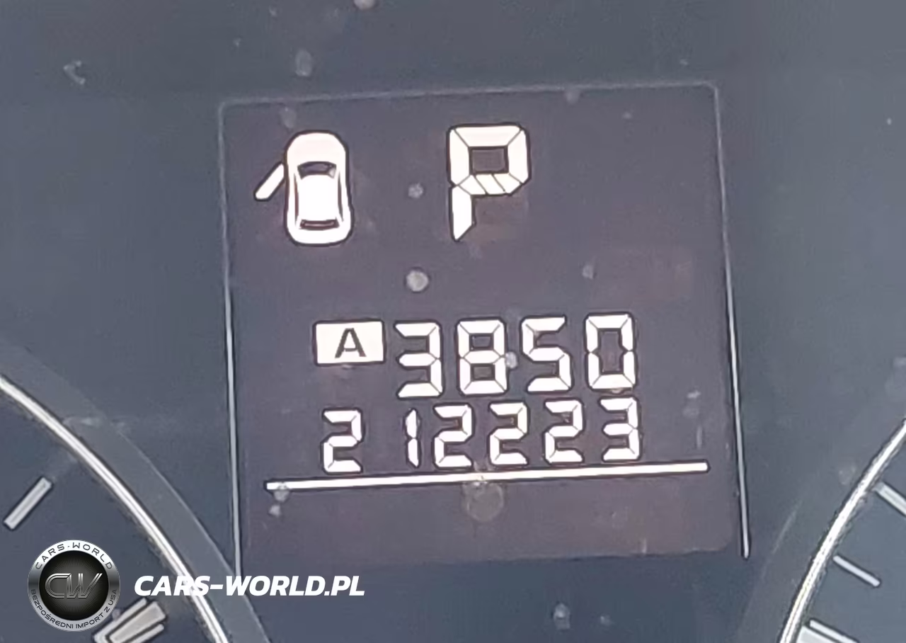 2011 Subaru Outback 3.6R Limited VIN:4S4BRDLC5B2346785 - 7