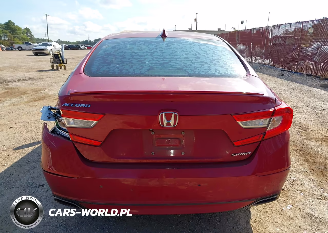 2018 Honda Accord Sport VIN:1HGCV1F3XJA176217 - 16