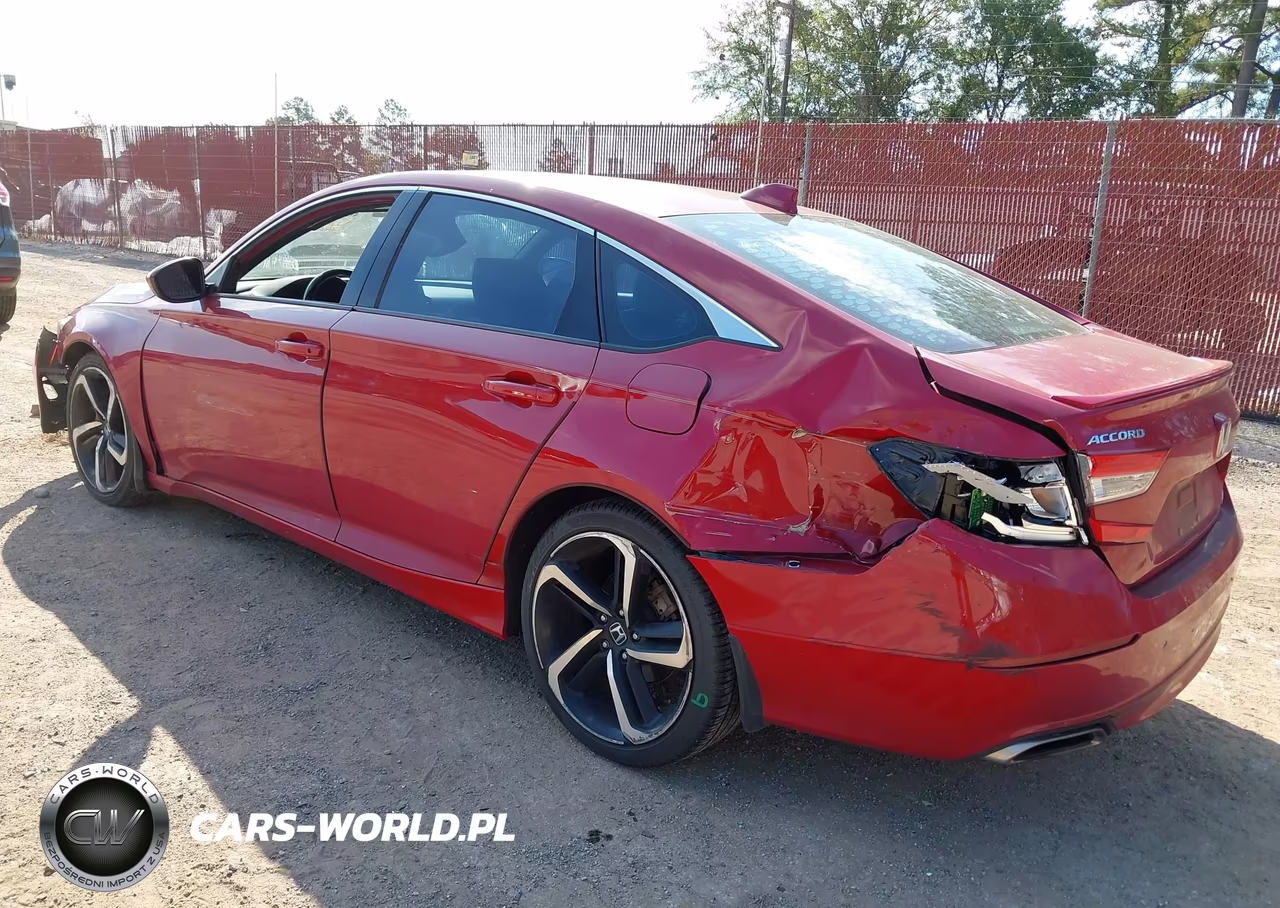 2018 Honda Accord Sport VIN:1HGCV1F3XJA176217 - 3