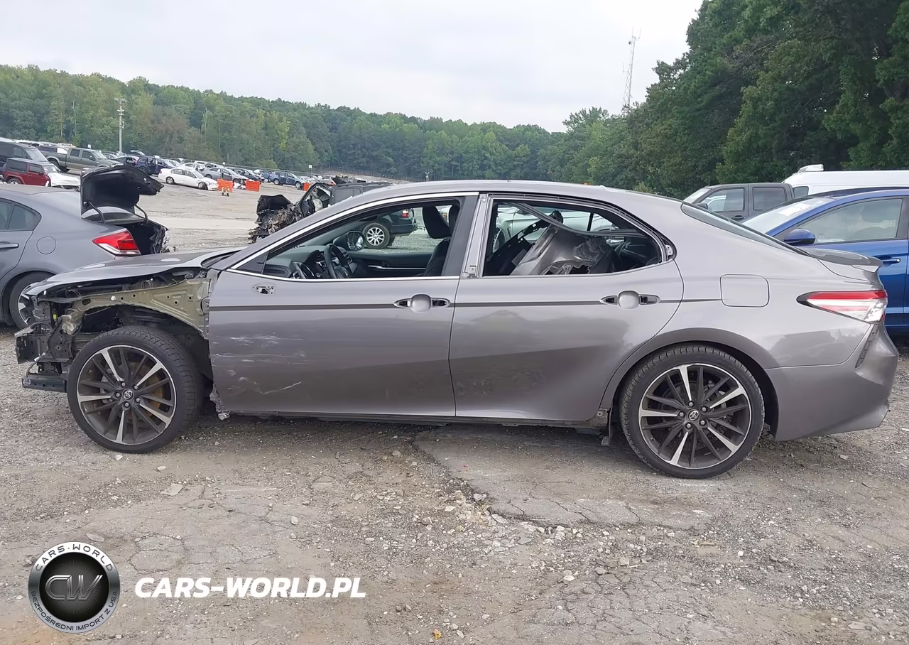 2018 Toyota Camry Xse VIN:4T1B61HK5JU124841 - 6