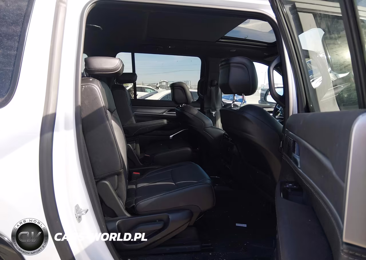 2026 Jeep Grand Wagoneer L Limited Altitude 4X4 VIN:1C4SJSBPXTS151920 - 8