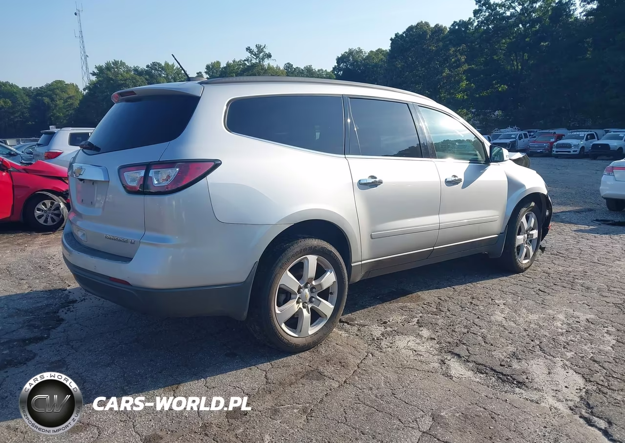 2016 Chevrolet Traverse 1Lt VIN:1GNKRGKD2GJ209548 - 4
