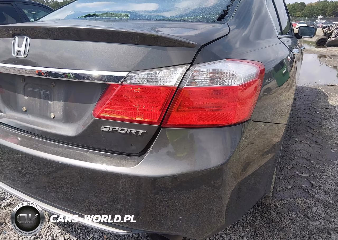 2013 Honda Accord Sport VIN:1HGCR2F55DA062142 - 19