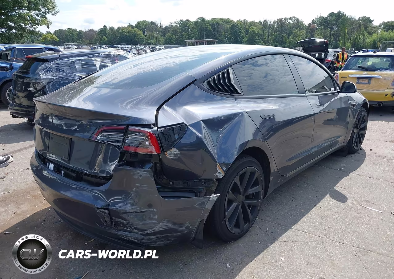 2023 Tesla Model 3 Rear-Wheel Drive VIN:5YJ3E1EA2PF403558 - 4