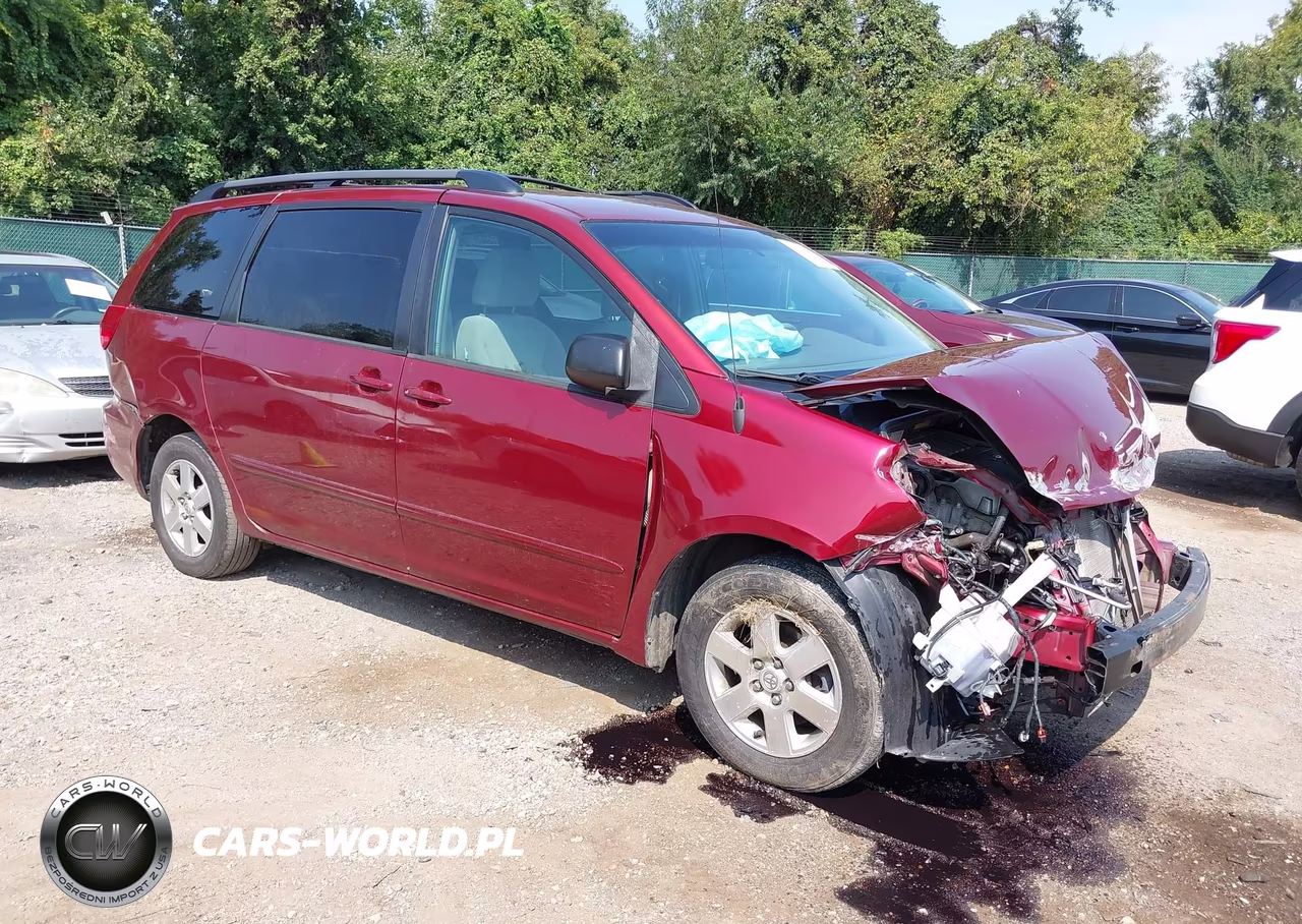 2010 Toyota Sienna Le VIN:5TDKK4CC8AS343203 - 1