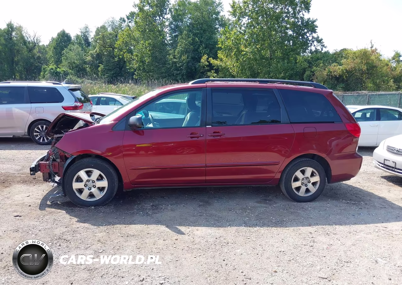 2010 Toyota Sienna Le VIN:5TDKK4CC8AS343203 - 14