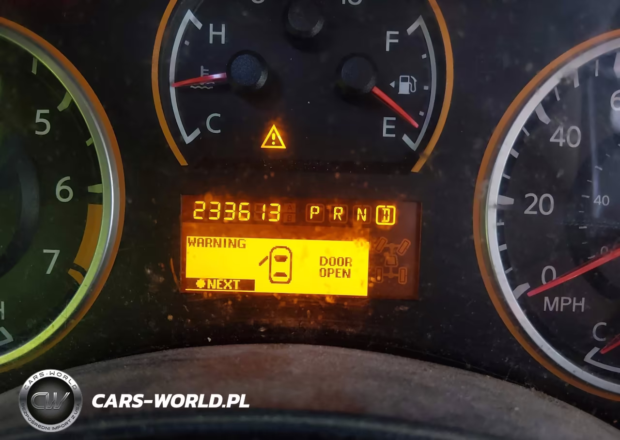 2015 Nissan Titan Sv VIN:1N6BA0CA3FN511429 - 15