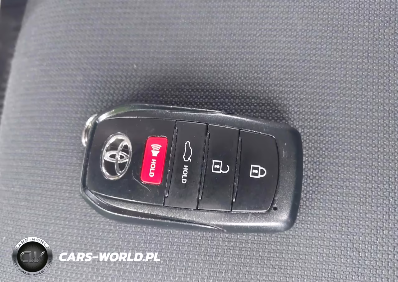 2025 Toyota Corolla Hybrid Le VIN:JTDBDMHE9SJ011631 - 11