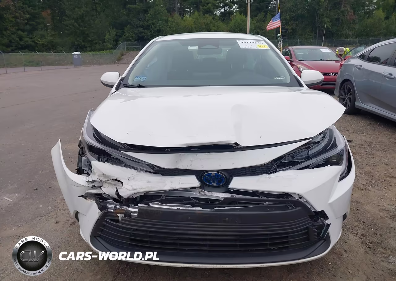 2025 Toyota Corolla Hybrid Le VIN:JTDBDMHE9SJ011631 - 12