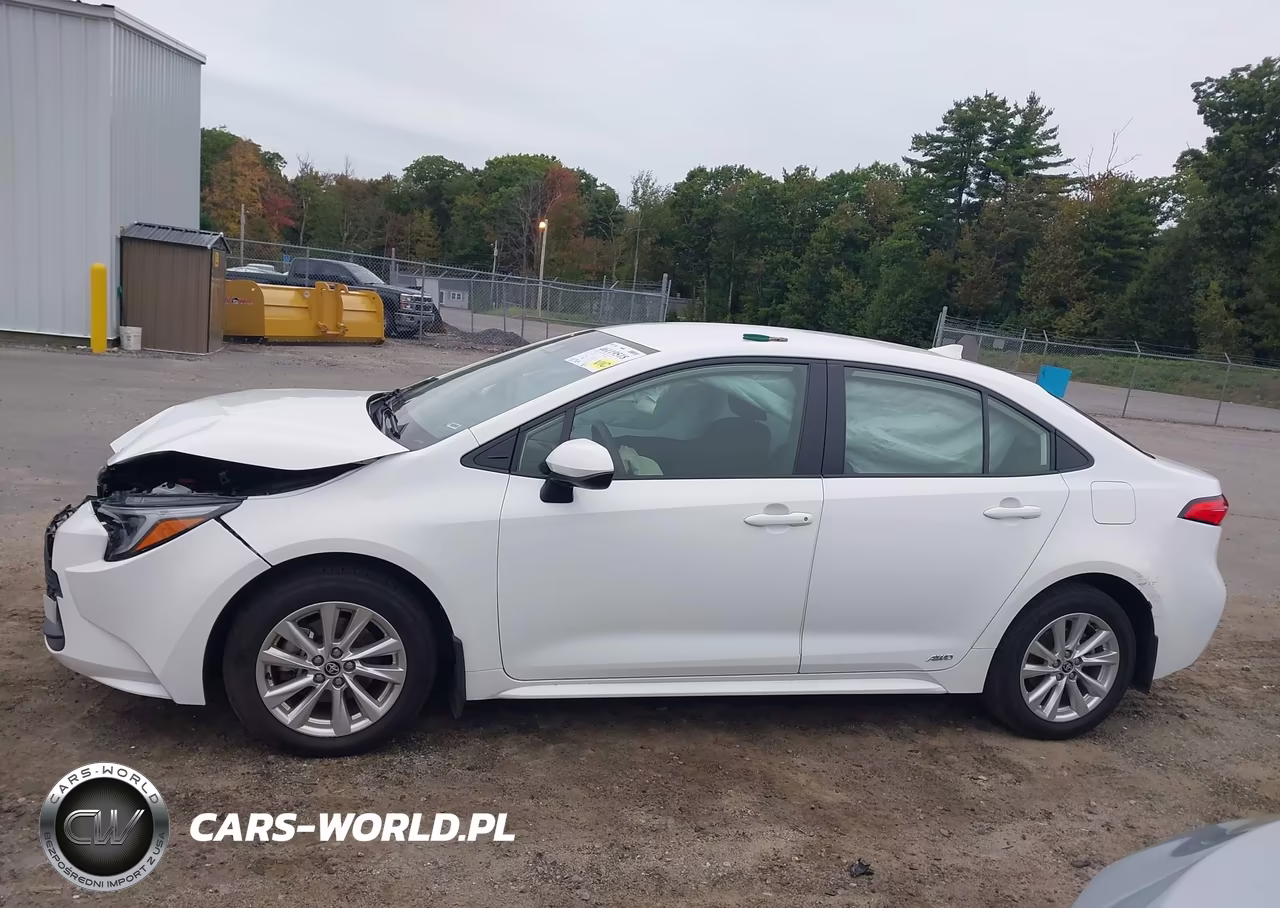 2025 Toyota Corolla Hybrid Le VIN:JTDBDMHE9SJ011631 - 14