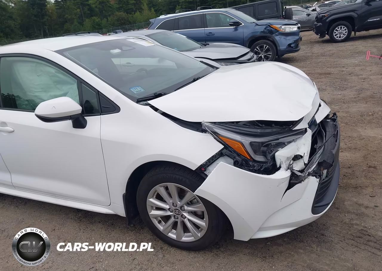 2025 Toyota Corolla Hybrid Le VIN:JTDBDMHE9SJ011631 - 18