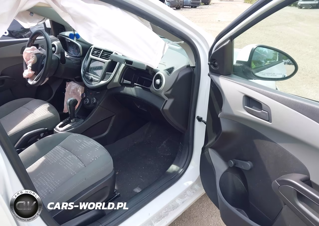 2019 Chevrolet Sonic Lt Auto VIN:1G1JG6SB5K4140258 - 5