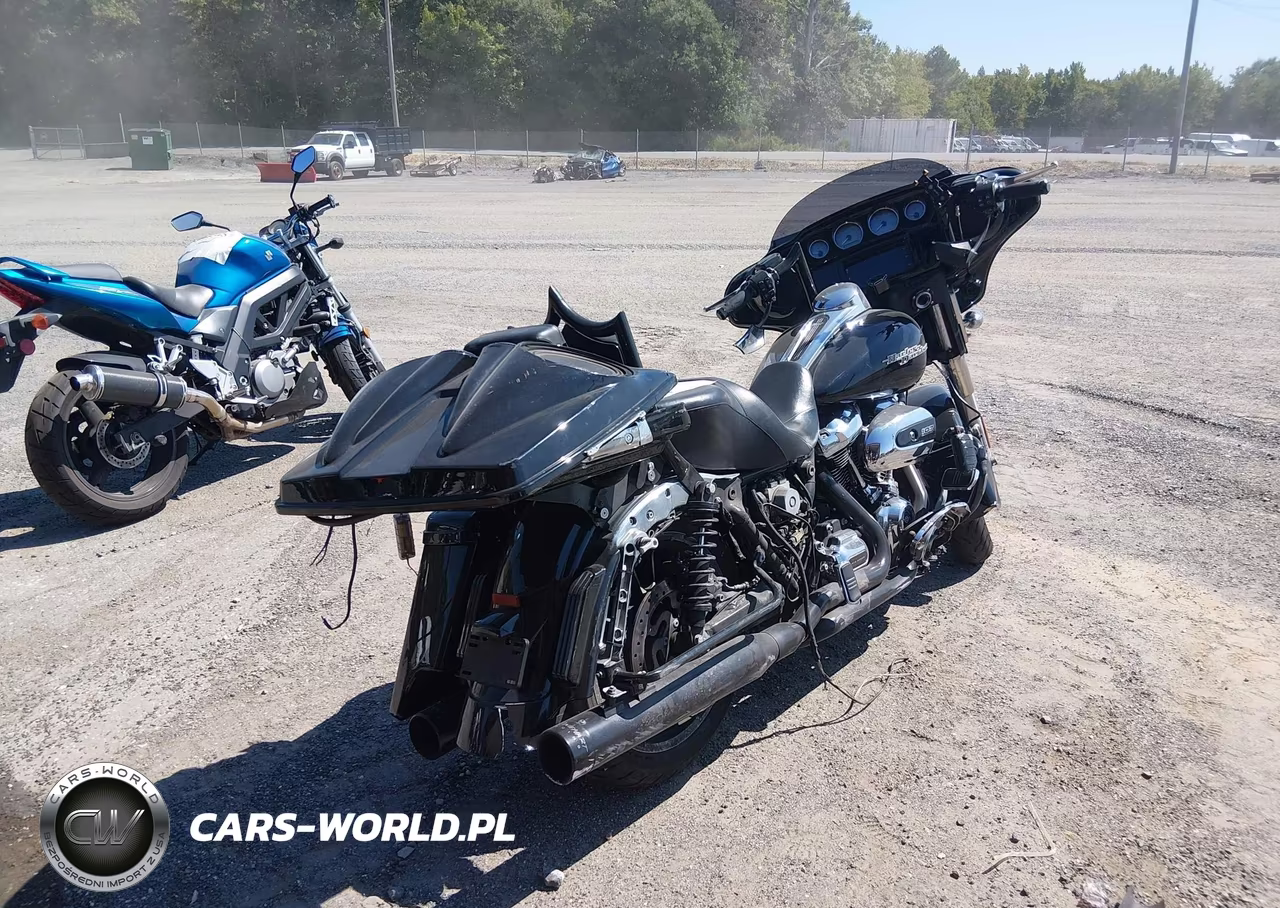 2020 Harley-Davidson Flhx VIN:1HD1KBC18LB675021 - 4