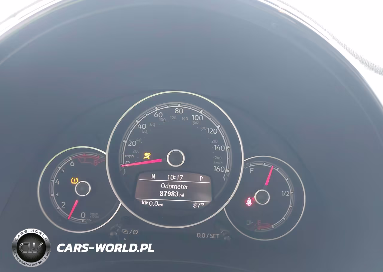 2017 Volkswagen Beetle #Pinkbeetle-1.8T Classic-1.8T S VIN:3VWF17AT5HM624858 - 7