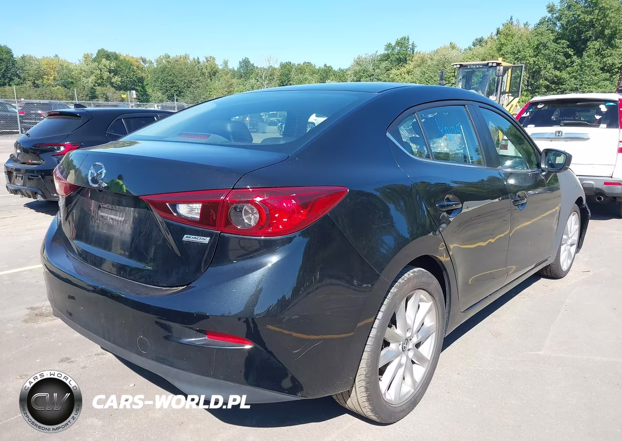2017 Mazda Mazda3 Touring VIN:3MZBN1V77HM151865 - 4