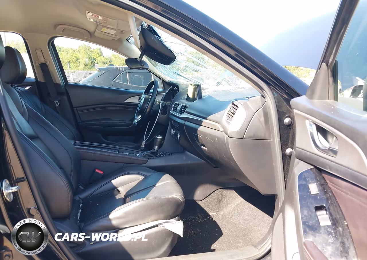 2017 Mazda Mazda3 Touring VIN:3MZBN1V77HM151865 - 5