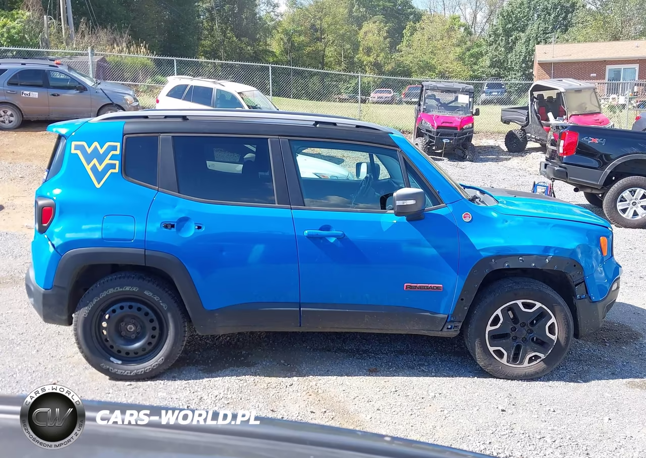 2015 Jeep Renegade Trailhawk VIN:ZACCJBCT4FPC17856 - 14