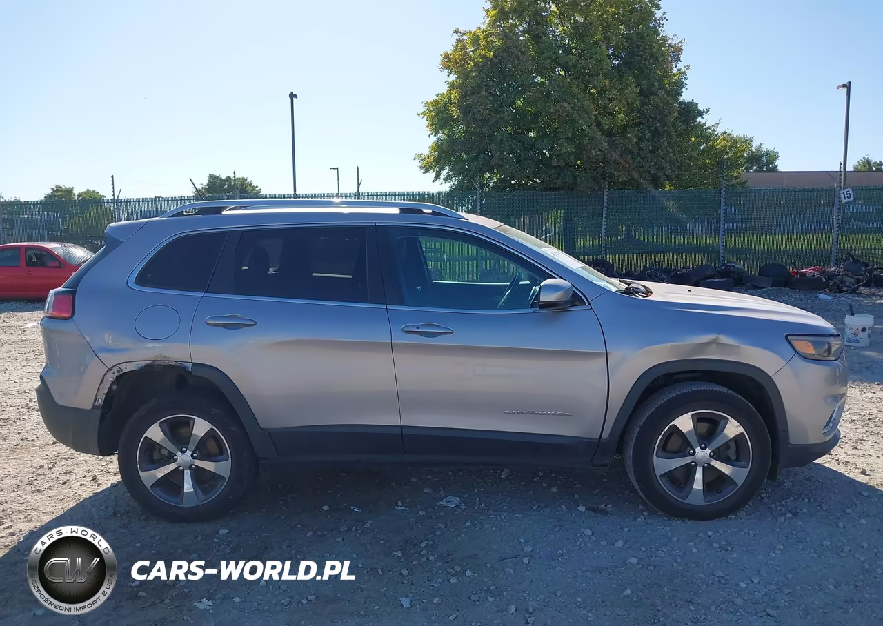 2019 Jeep Cherokee Limited 4X4 VIN:1C4PJMDX7KD379553 - 13
