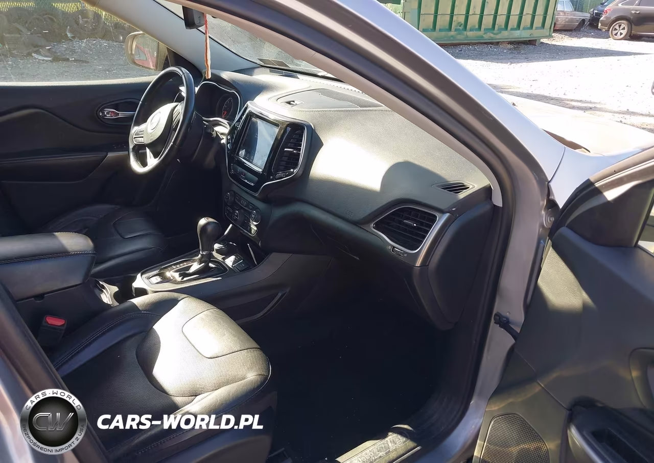 2019 Jeep Cherokee Limited 4X4 VIN:1C4PJMDX7KD379553 - 5