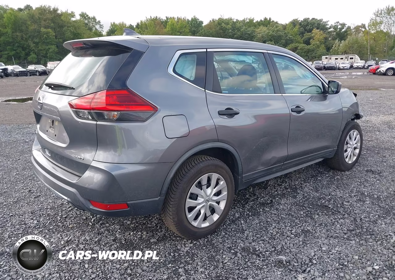 2017 Nissan Rogue S VIN:KNMAT2MV1HP594193 - 4