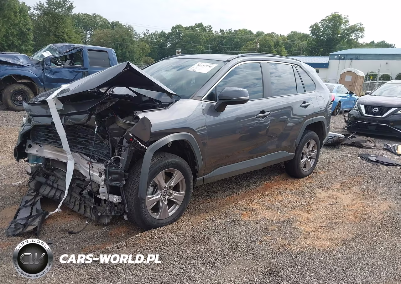 2023 Toyota Rav4 Xle VIN:2T3W1RFV6PW260844 - 2