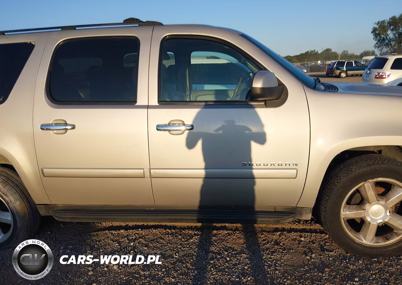 2007 Chevrolet Suburban 1500 Ltz VIN:3GNFK16357G182965 - 13