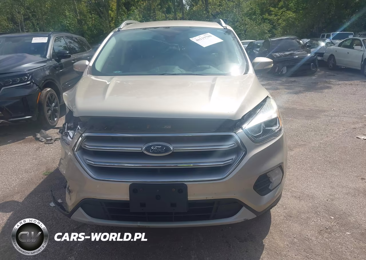 2017 Ford Escape Titanium VIN:1FMCU0JD8HUE88391 - 11