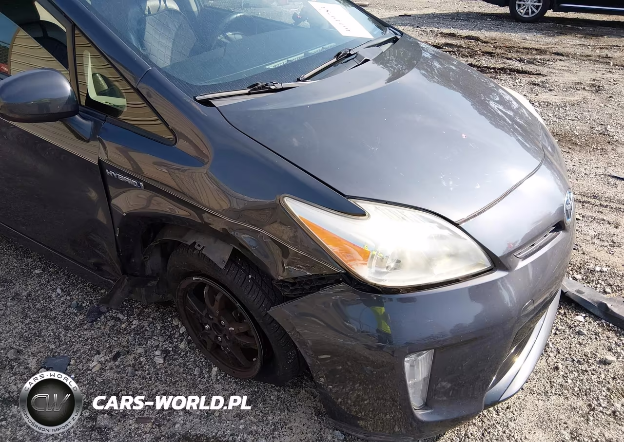 2012 Toyota Prius Two VIN:JTDKN3DU9C1559828 - 6
