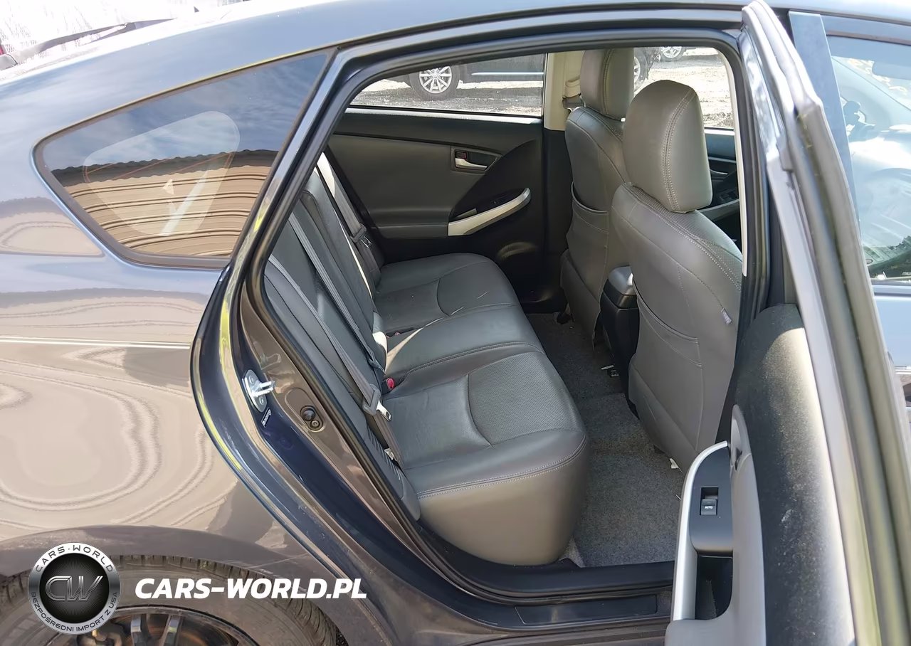 2012 Toyota Prius Two VIN:JTDKN3DU9C1559828 - 8