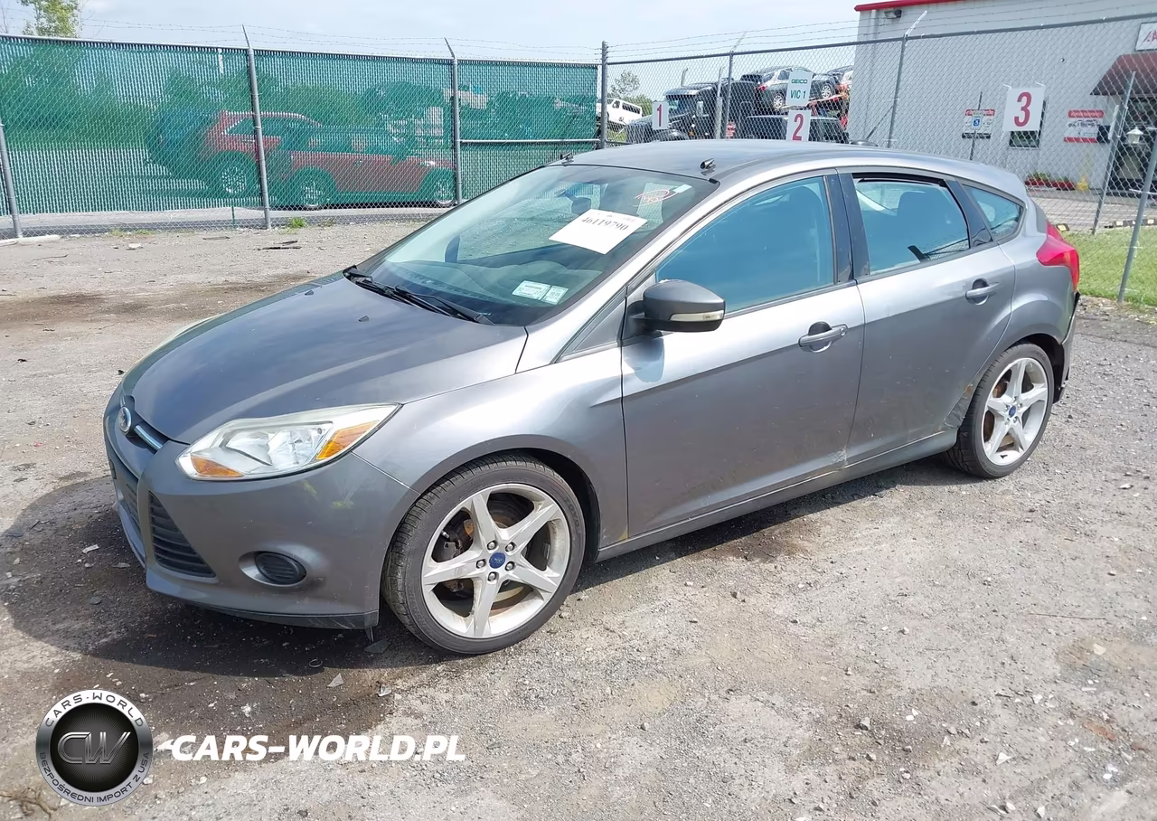 2014 Ford Focus Se VIN:1FADP3K21EL173891 - 2