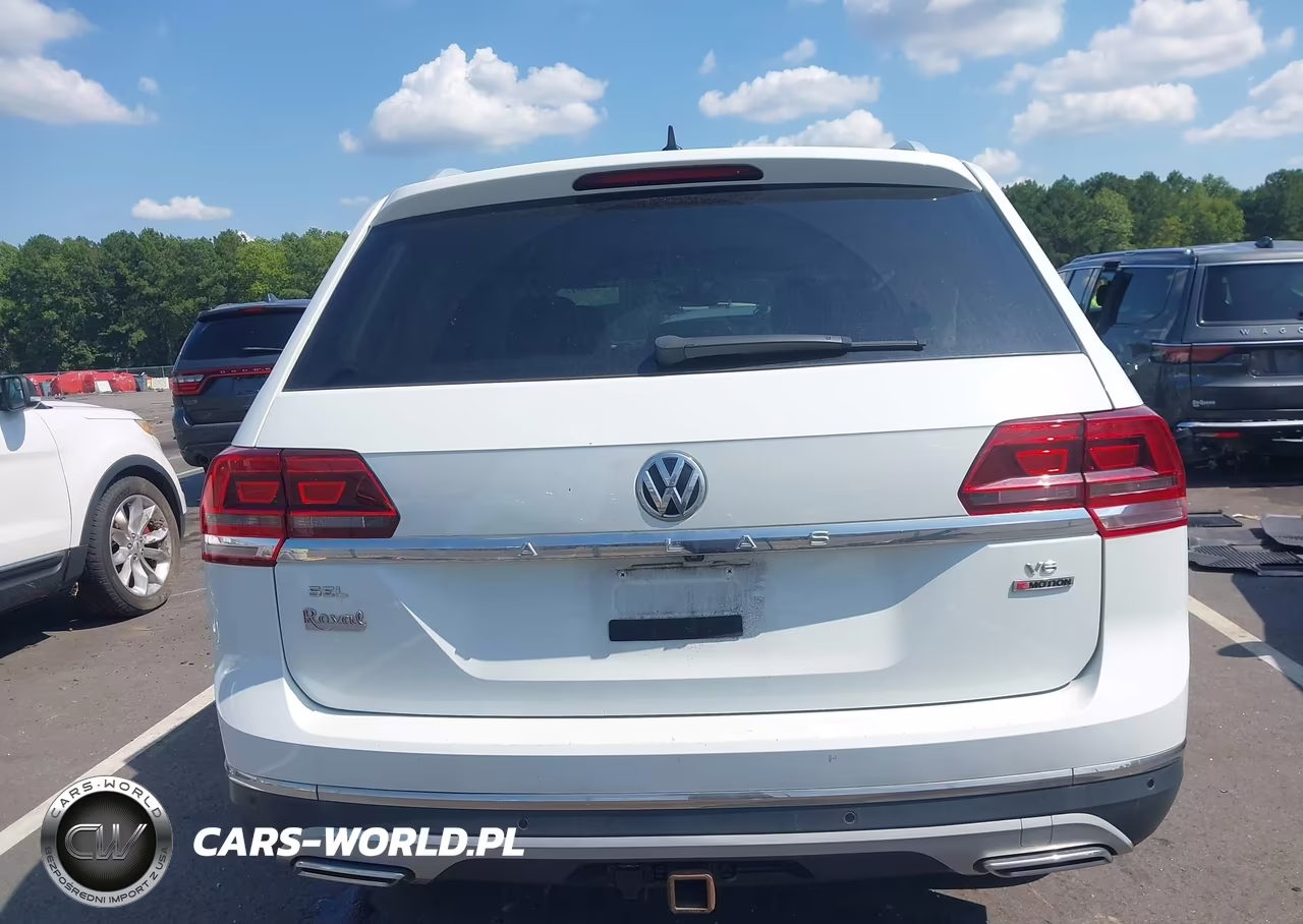 2018 Volkswagen Atlas 3.6L V6 Sel VIN:1V2MR2CA4JC597692 - 16