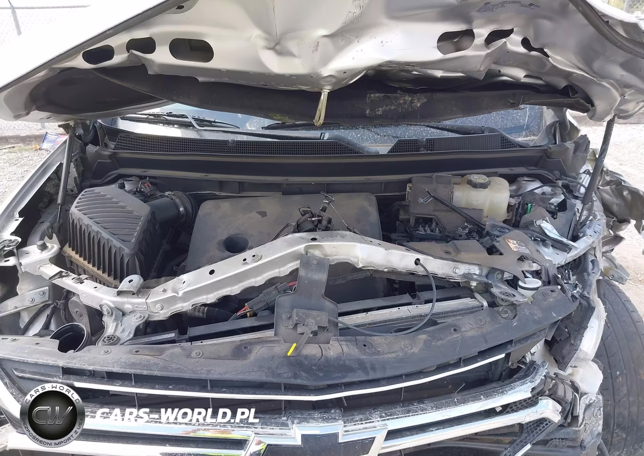2018 Chevrolet Traverse Ls VIN:1GNERFKW0JJ128032 - 10
