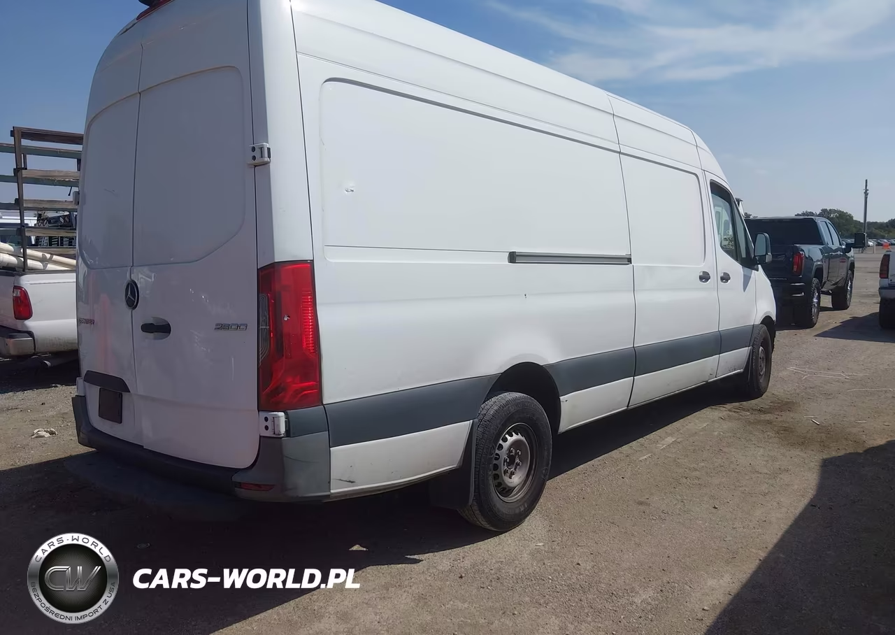 2022 Mercedes-Benz Sprinter 2500 High Roof V6 VIN:W1Y4ECHY9NT081371 - 4