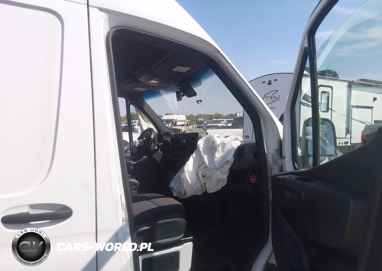 2022 Mercedes-Benz Sprinter 2500 High Roof V6 VIN:W1Y4ECHY9NT081371 - 5
