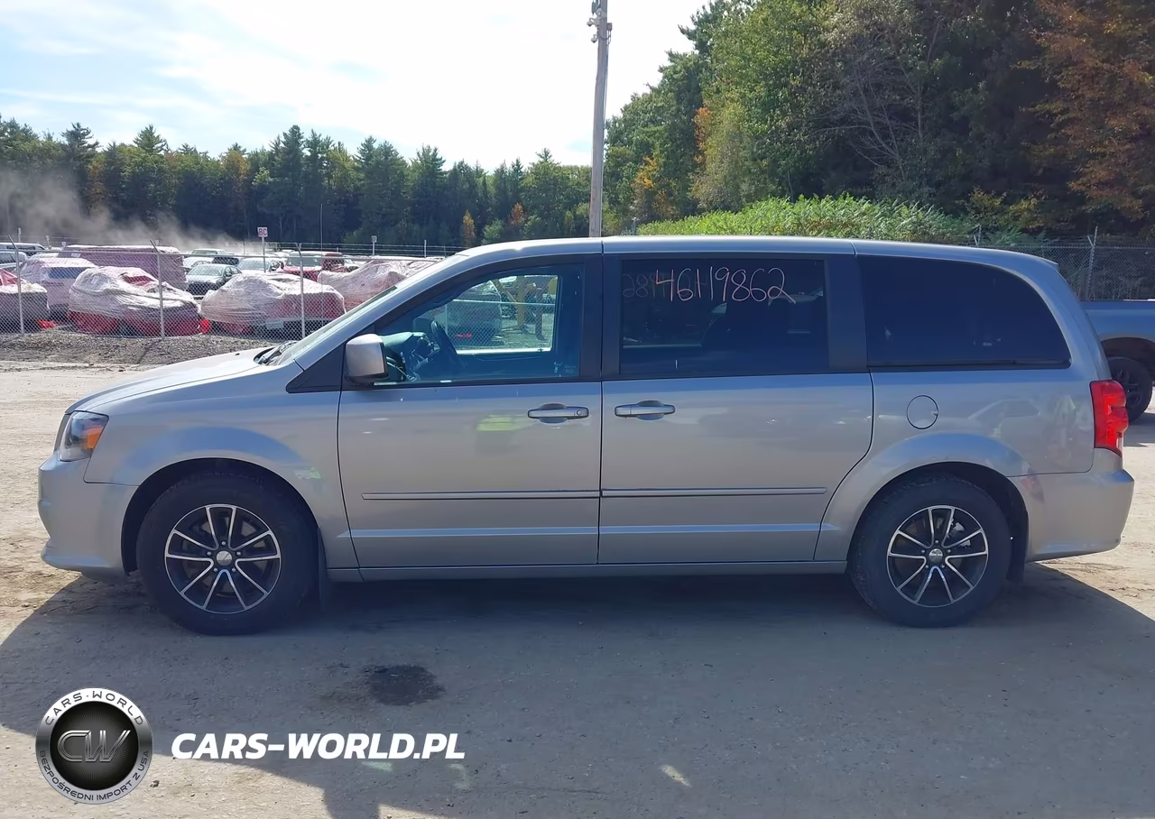 2015 Dodge Grand Caravan Se Plus VIN:2C4RDGBG9FR660048 - 12