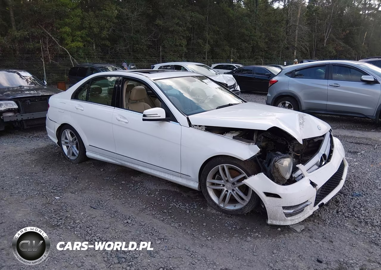 2013 Mercedes-Benz C 250 Sport