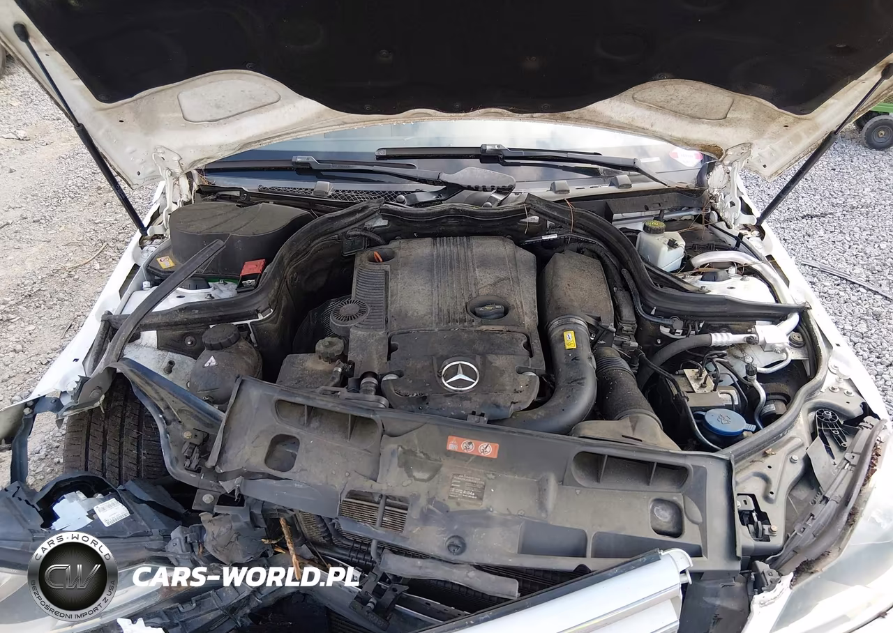 2013 Mercedes-Benz C 250 Sport VIN:WDDGF4HB7DA854130 - 10