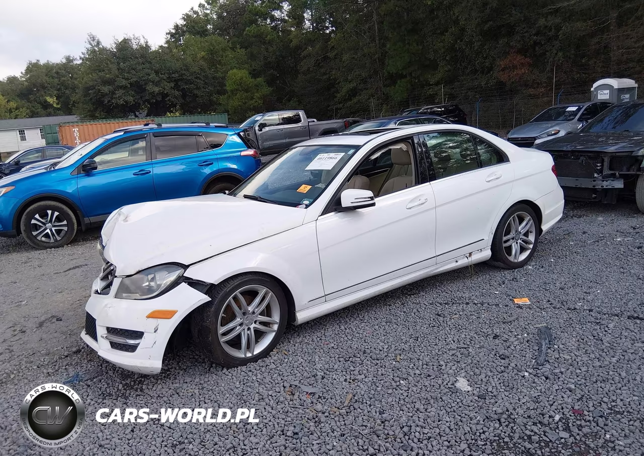 2013 Mercedes-Benz C 250 Sport VIN:WDDGF4HB7DA854130 - 2