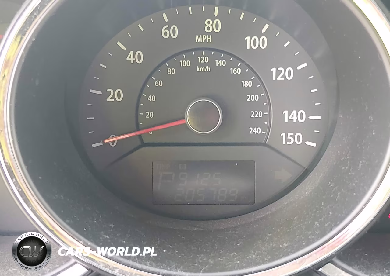 2011 Kia Sorento Lx VIN:5XYKT3A17BG155568 - 14